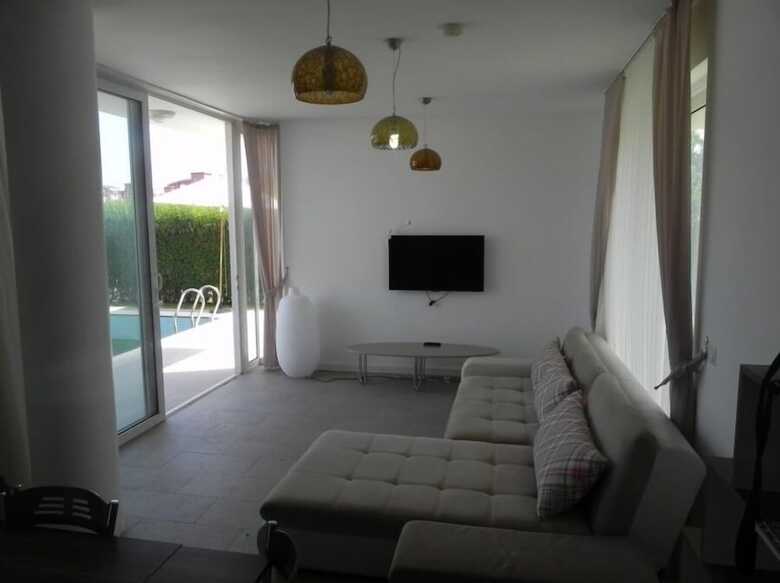Novron Villas B3