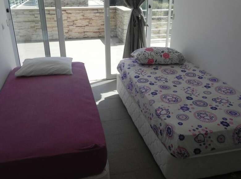 Novron Villas B3