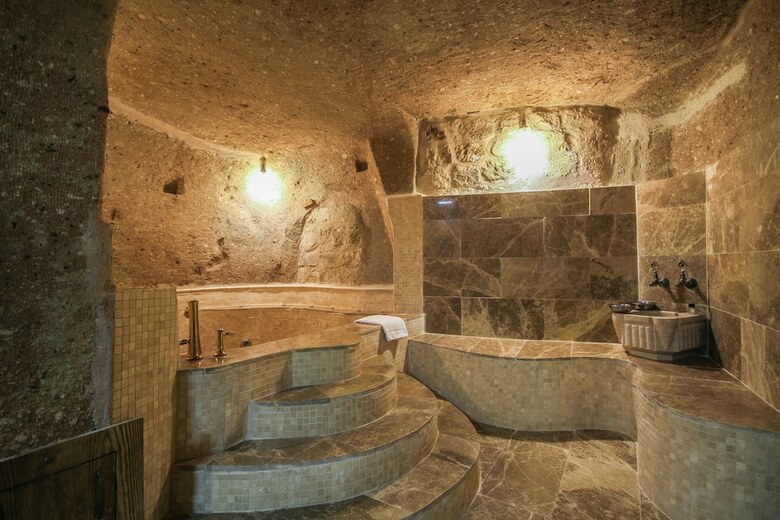 Hotel Heaven Cave House