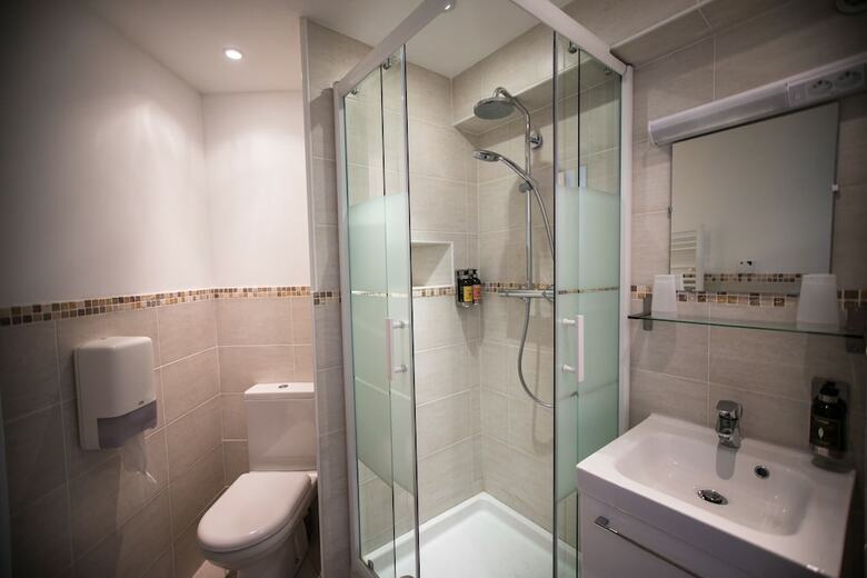 Hotel H�tel Le Loup Blanc