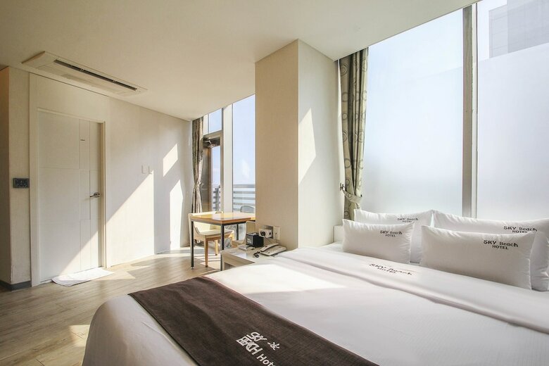 Hotel Sky Beach