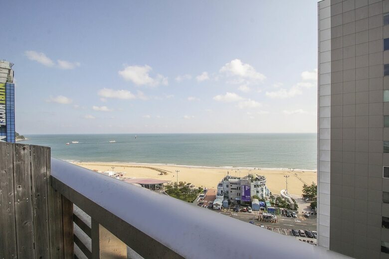 Hotel Sky Beach
