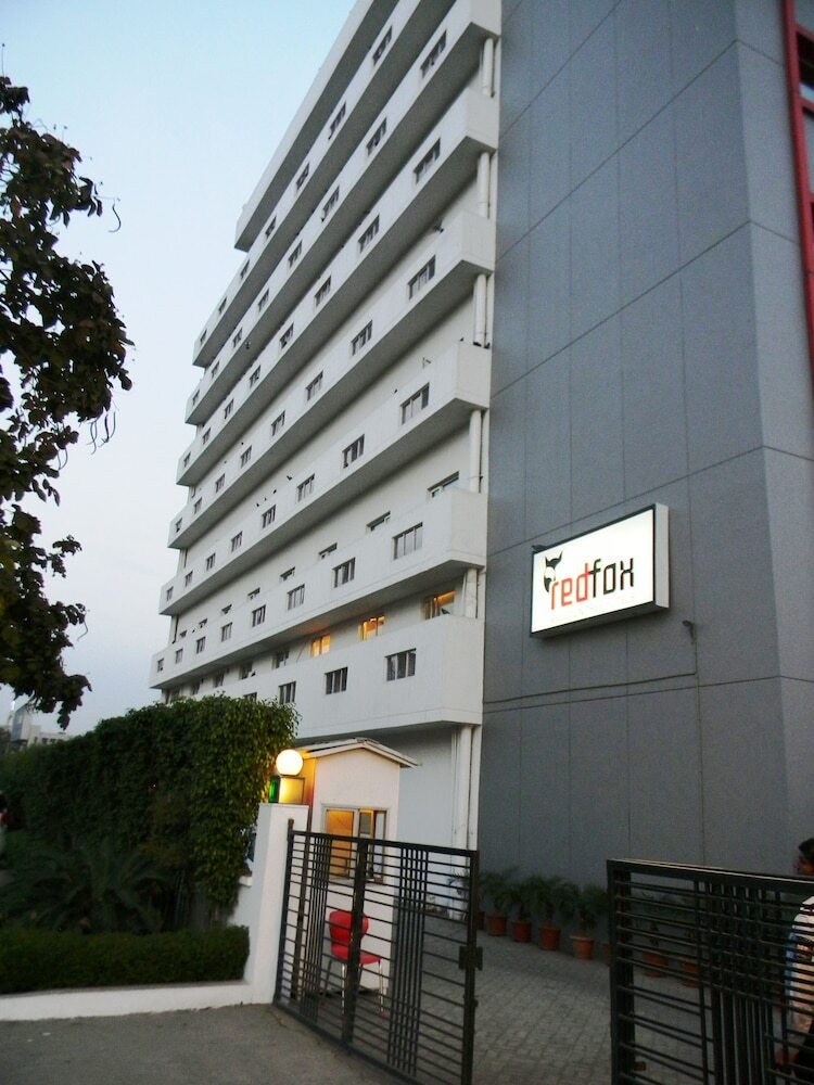Red Fox Hotel Chandigarh