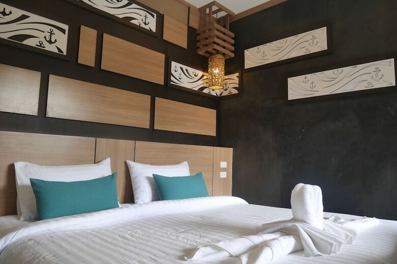 Chaokoh Phi Phi Hotel & Resort