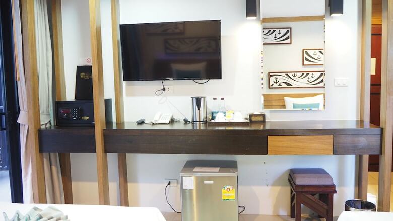 Chaokoh Phi Phi Hotel & Resort
