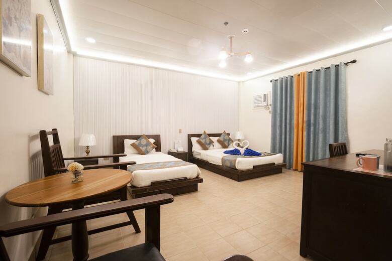 Hotel Royal Park Resort Boracay