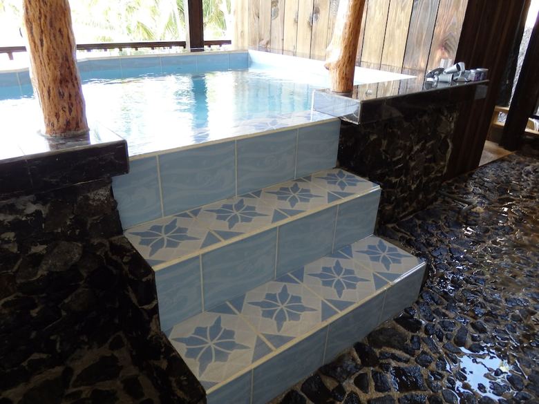 Hotel Palau Plantation Resort