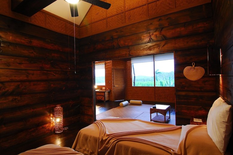 Hotel Palau Plantation Resort