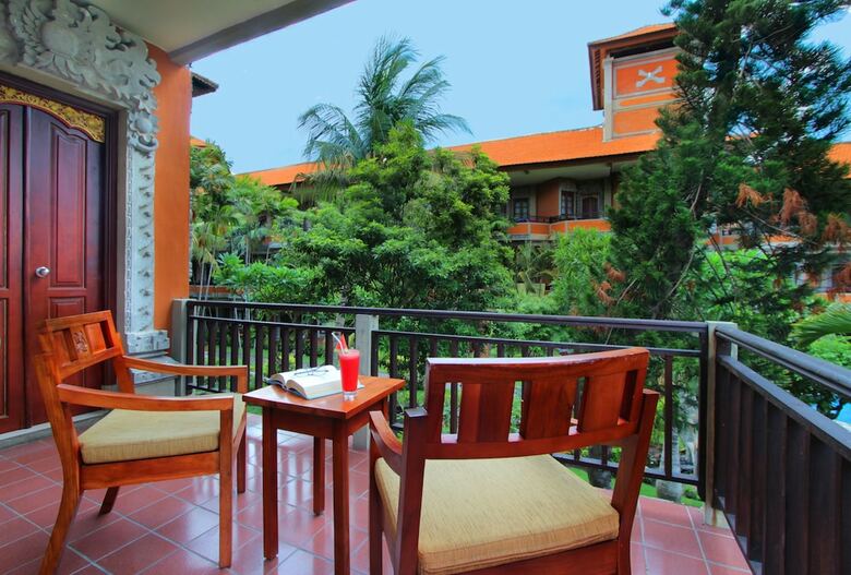Adi Dharma Hotel