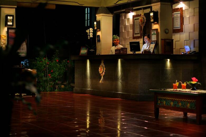 Adi Dharma Hotel
