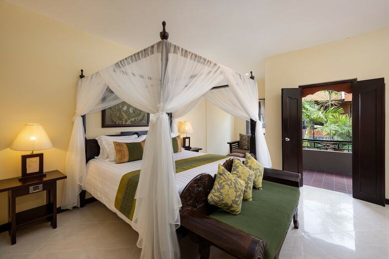 Adi Dharma Hotel