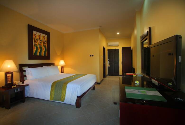 Adi Dharma Hotel