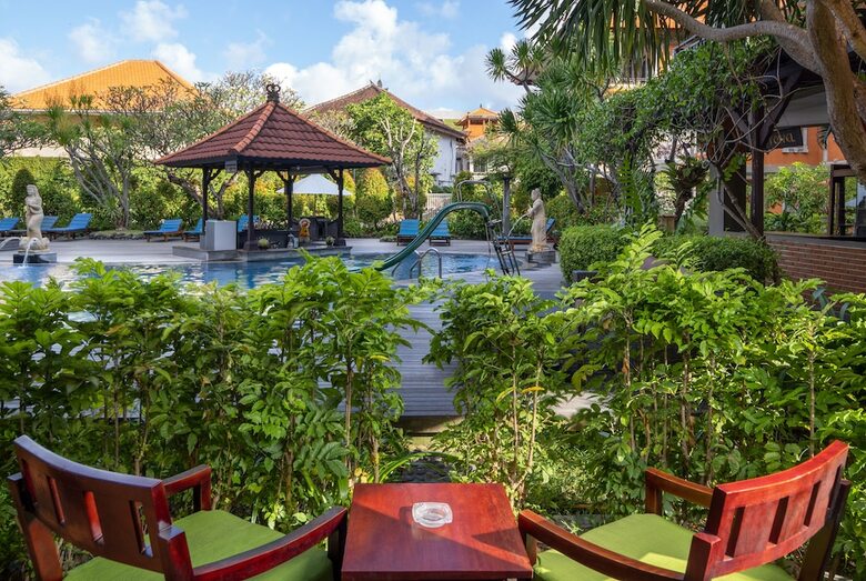 Adi Dharma Hotel