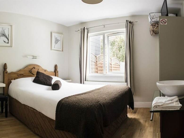 Hotel Tierneys Guesthouse
