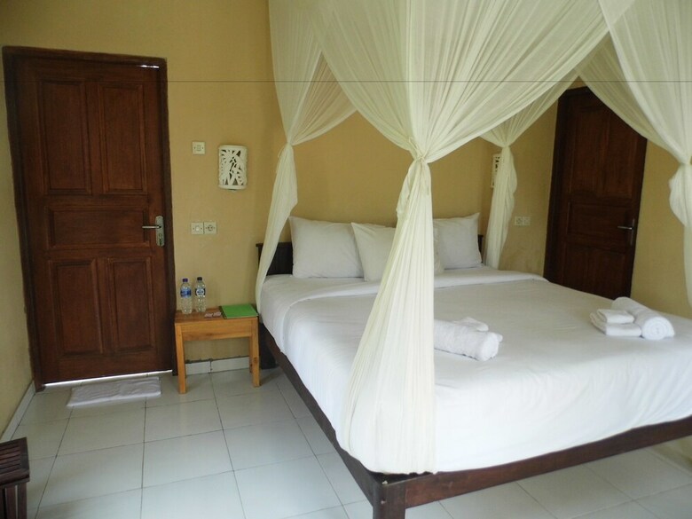 Hotel White Sandy Beach Menjangan