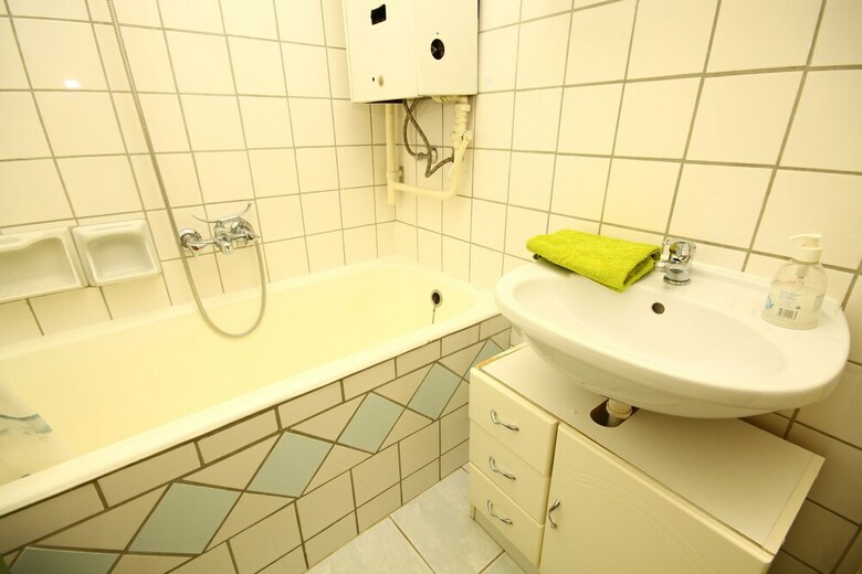 Aparthotel Pal's Hostel & Apartments
