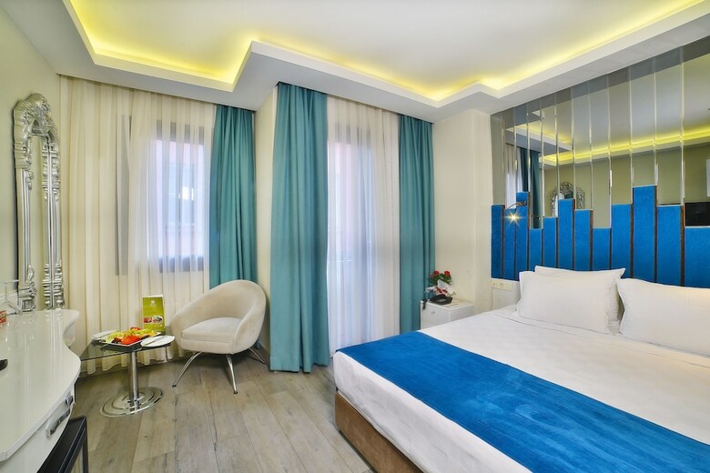 Orka Old City Hotel