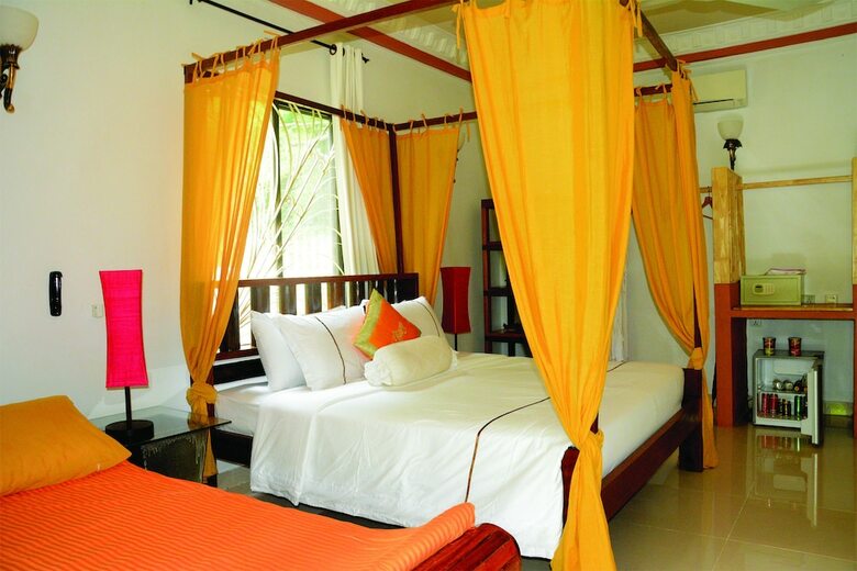 Hotel Tropical Hill Kep