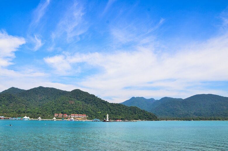 Hotel Bhuvarin Resort
