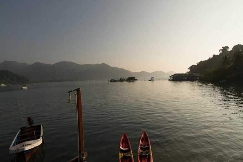 Hotel Bhuvarin Resort
