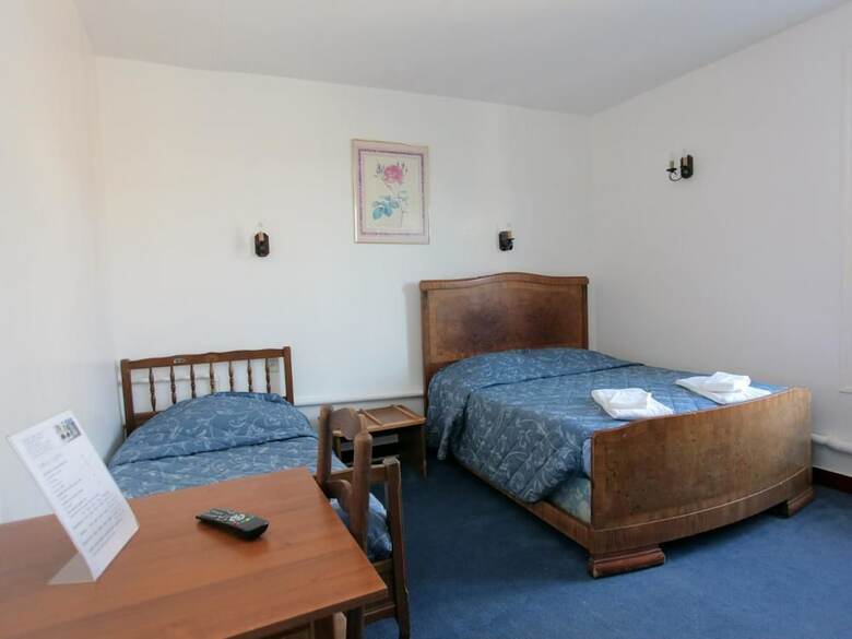 Hotel Le Chapeau Rouge