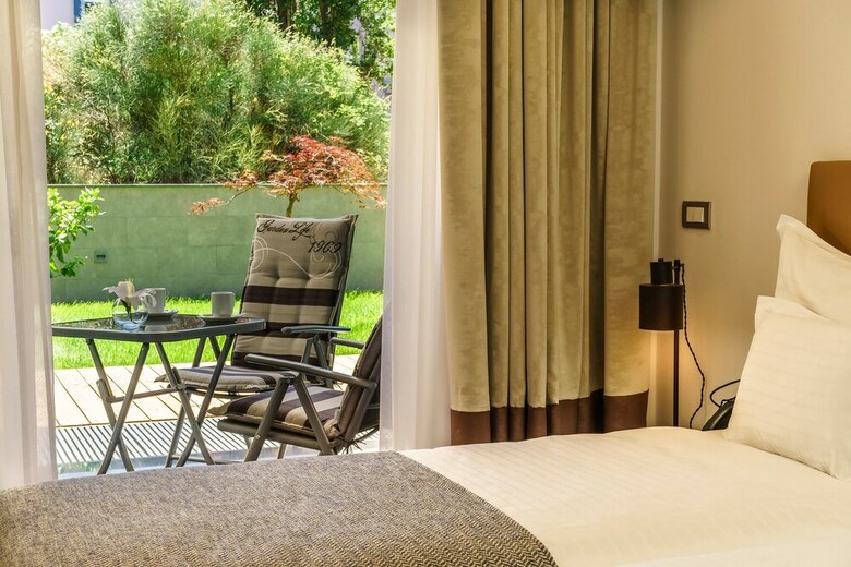 Hotel Oasis Life