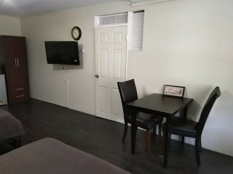 Hotel Rockhampton Retreat Guest House