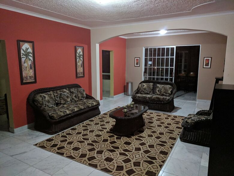 Hotel Rockhampton Retreat Guest House