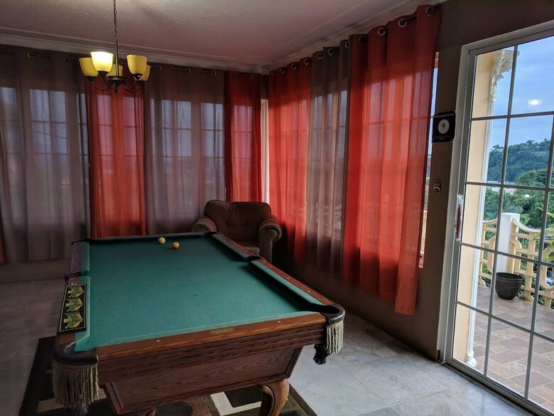 Hotel Rockhampton Retreat Guest House