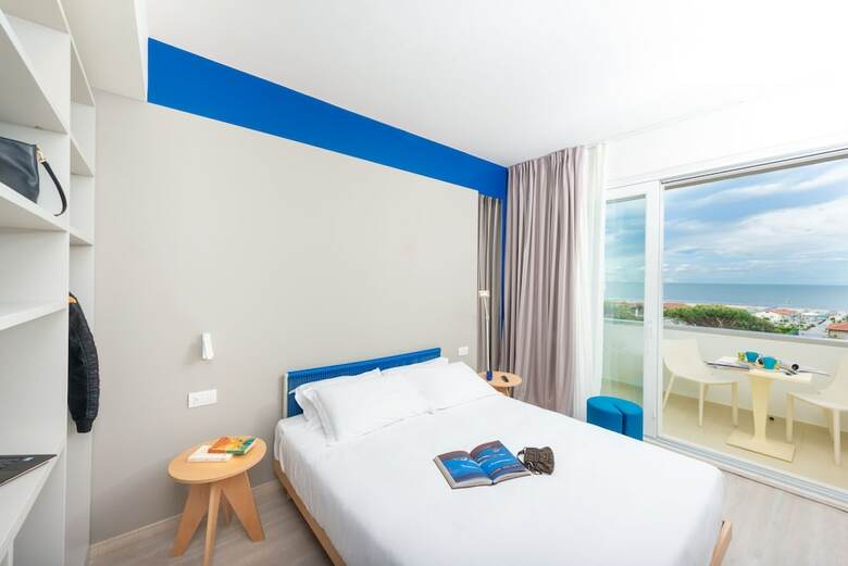 L'alba Hotel