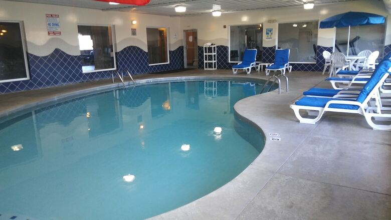 Hotel Baymont By Wyndham Indianapolis Northeast