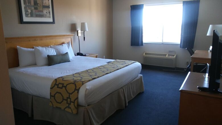Hotel Baymont By Wyndham Indianapolis Northeast
