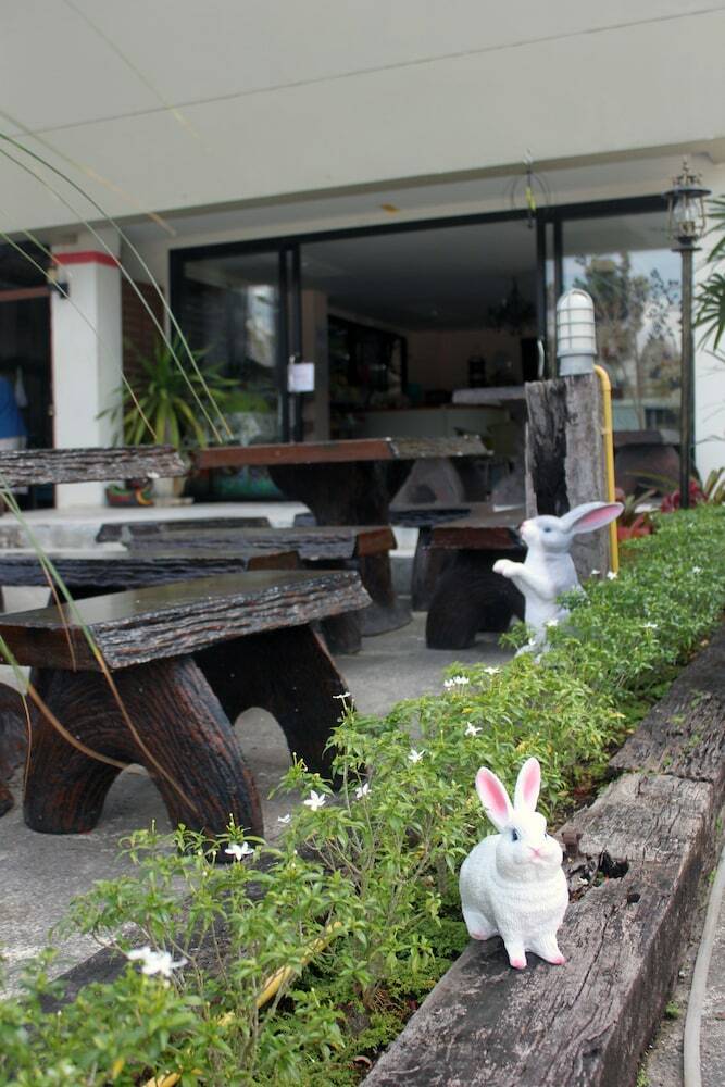 Cozy Rabbit Hotel