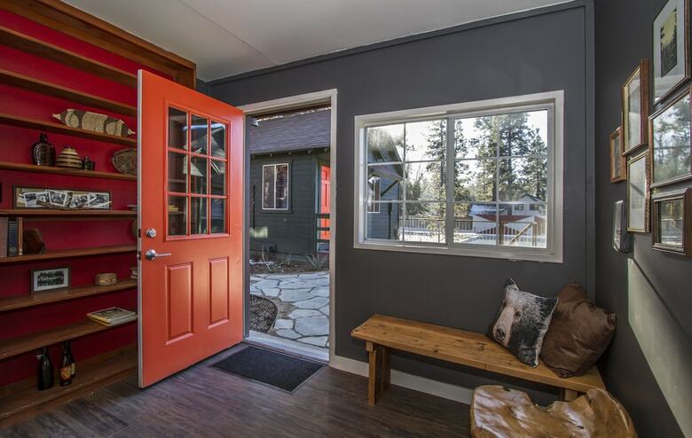 Cabana Noon Lodge At Mallard Bay