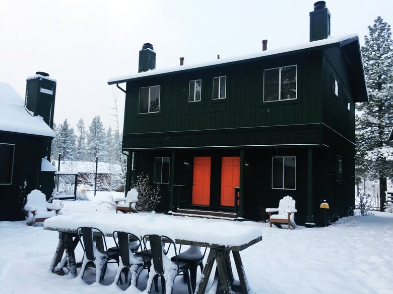 Cabana Noon Lodge At Mallard Bay