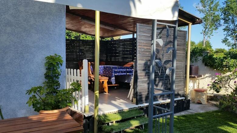Hostal Clematisso - Hostel