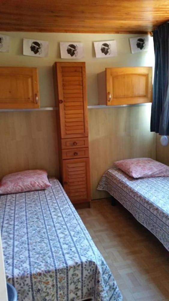 Hostal Clematisso - Hostel