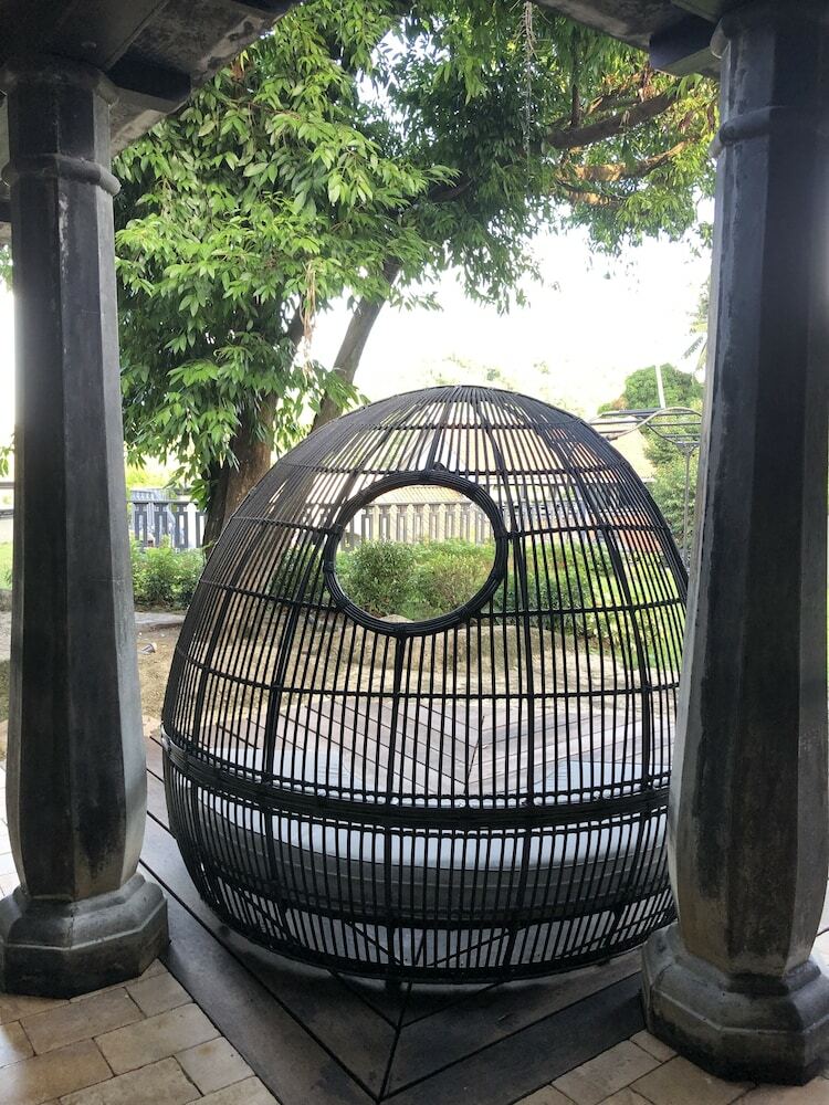 Hotel Chinoiserie Collection Resort & Spa