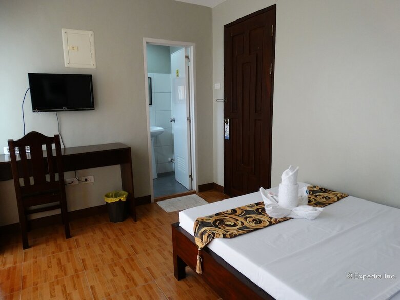 Hotel Harbour Gardens Tourist Inn