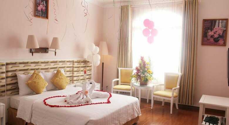 Hotel Vietnam Trade Union In Hanoi