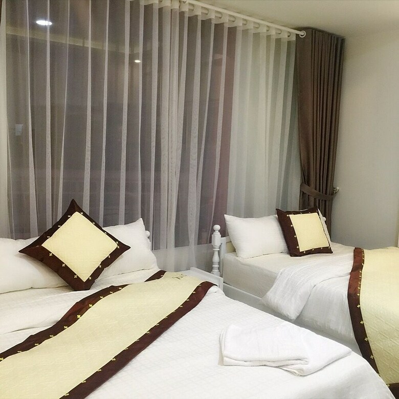 White Star Hotel