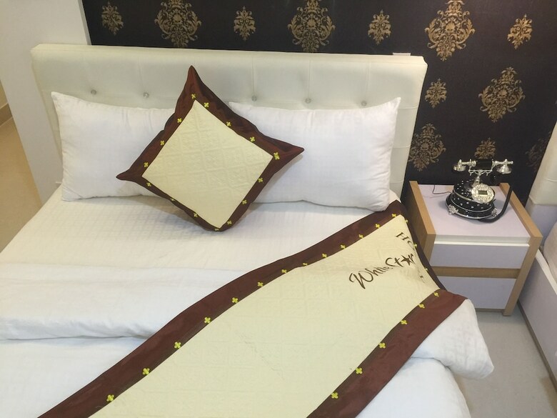 White Star Hotel