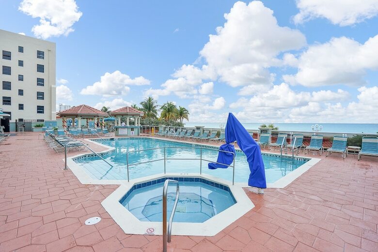 Hollywood Beach Tower By Capital Vacations
