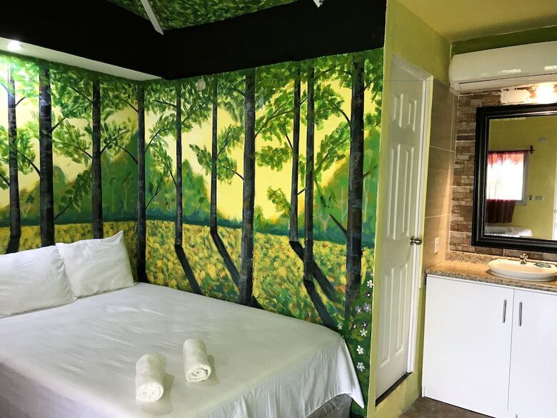 Mi Paraiso Hotel & Resort