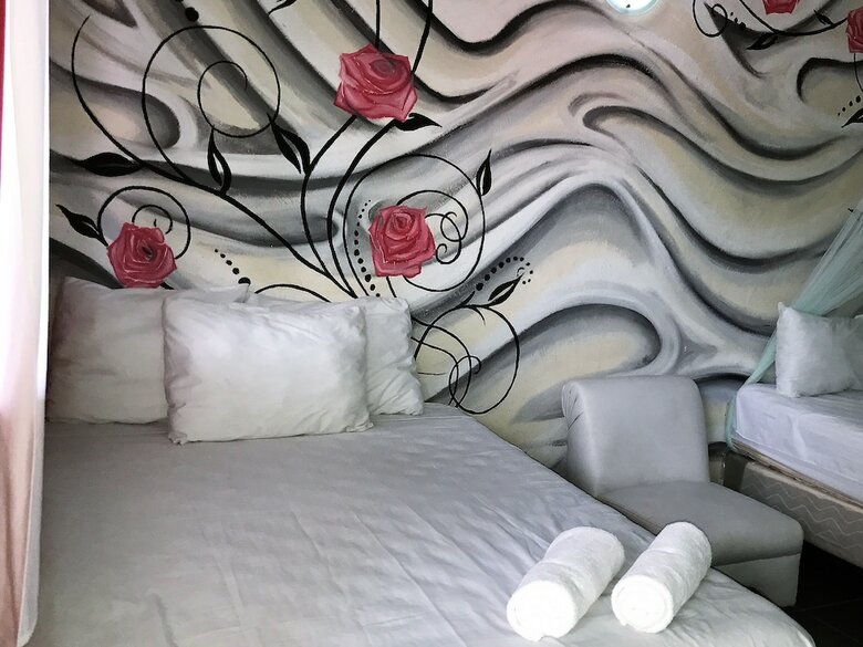Mi Paraiso Hotel & Resort