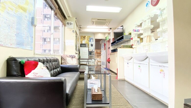 Hostal Guest House B's Five II
