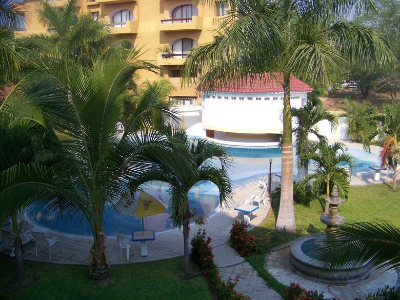Hotel Plaza Tangolunda