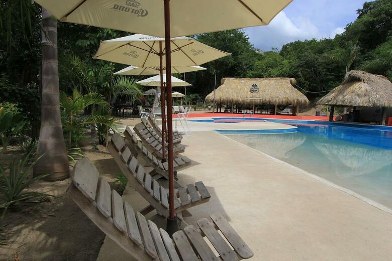 Hotel Plaza Tangolunda