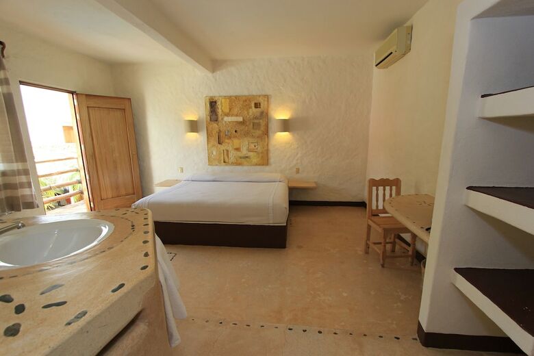Hotel Plaza Tangolunda