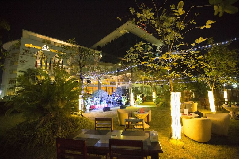 Vientiane Plaza Hotel